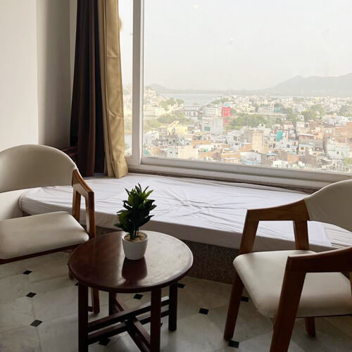 Best Hotel with sitting Space in udaipur