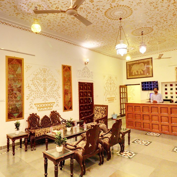 Luxurious-Hotel-in-Udaipur